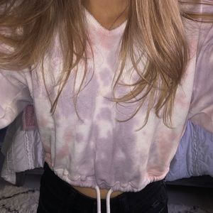 HOLLISTER - BRAND NEW tie-dye pull-string hoodie